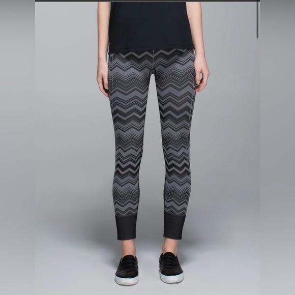 Lululemon Ebb To Street Pant Heathered Slate Size 6 - Picture 2 of 13